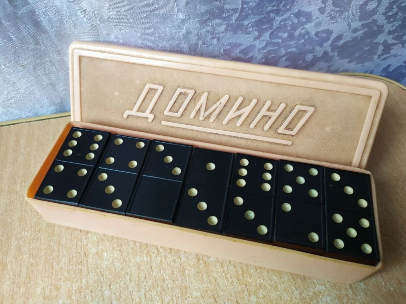 Popular domino gameplay, applicable to all regions