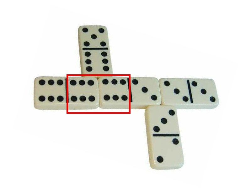 Experiences when playing dominoes